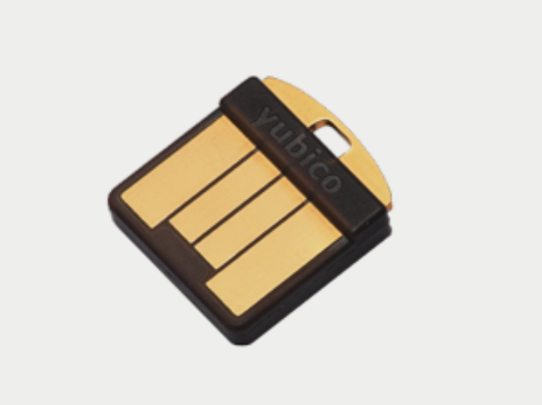 YubiKey 5 Nano